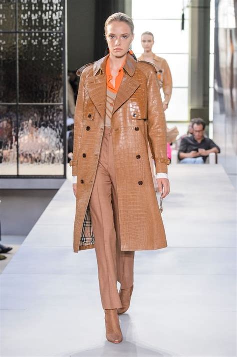 sfilata burberry settembre 2019|burberry dresses fashion.